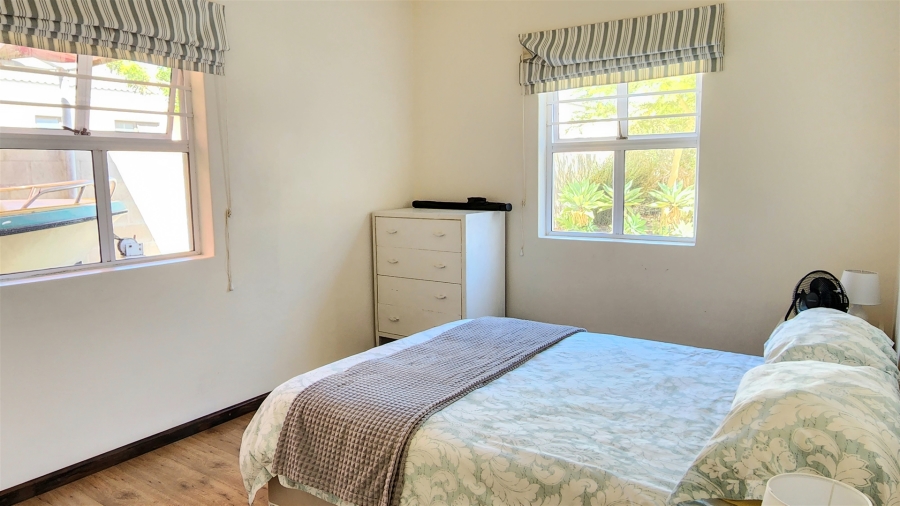 5 Bedroom Property for Sale in Country Club Western Cape
